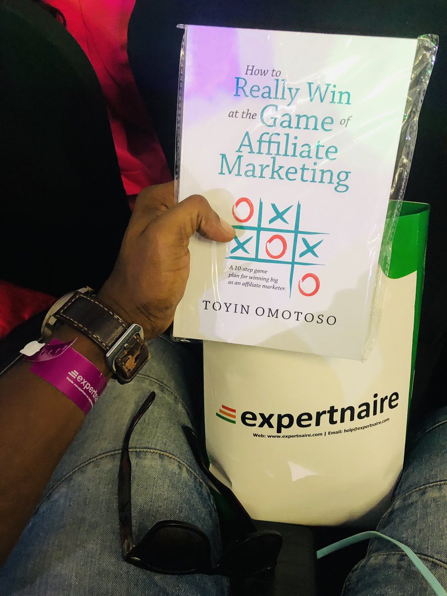 BlitzOba's tweet photo. This is where any Nigerians who seriously wish to make serious money online โ๐ฝ
#BlackPantherWakandaForever #ExpertnaireSummit2022 @caleb_nwanneka a walking money making machine
@ronaldnzimora dropped so much soap ๐๐ฝ @toyinomotoso D FIRST!
@expertnaire #72IG #AffiliateMarketing https://t.co/WXvK8TmJLp