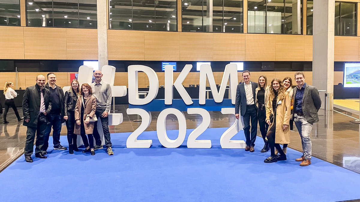 WOW! Wie cool war die #DKM2022!

Wir machen uns nun auf den Heimweg nach zwei ereignisreichen Tagen mit aufregenden Diskussionen und vielen interessanten Fachgesprächen.

Wir wünschen Ihnen allen eine gute Heimreise und hoffen, wir sehen Sie bald wieder!