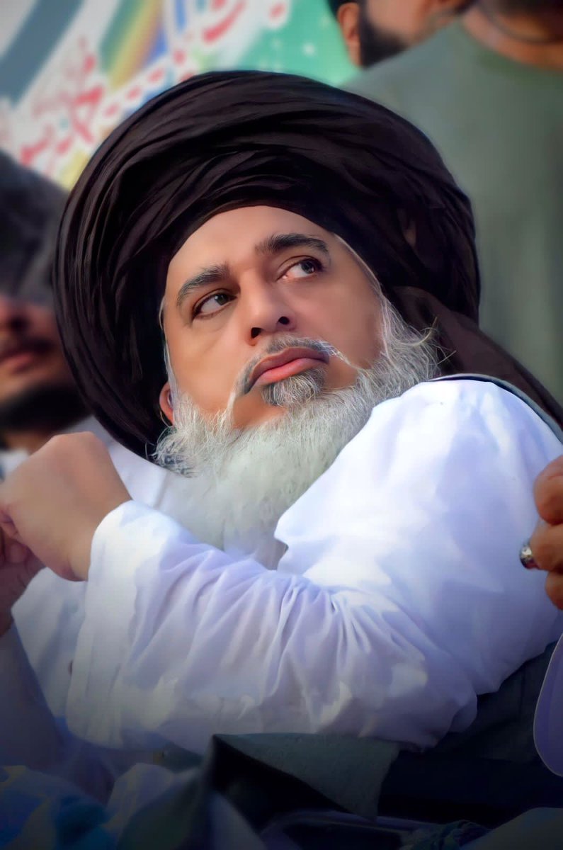 MeerHamza21's tweet photo. کون کون اس مرد قلندر کے مزار اقدس پر حاضری دے چکا ہے ریٹویٹ کرکے بتاٸیں
#SHR_Promotion
#TLP_Promotion https://t.co/OQdp6kzPvX
