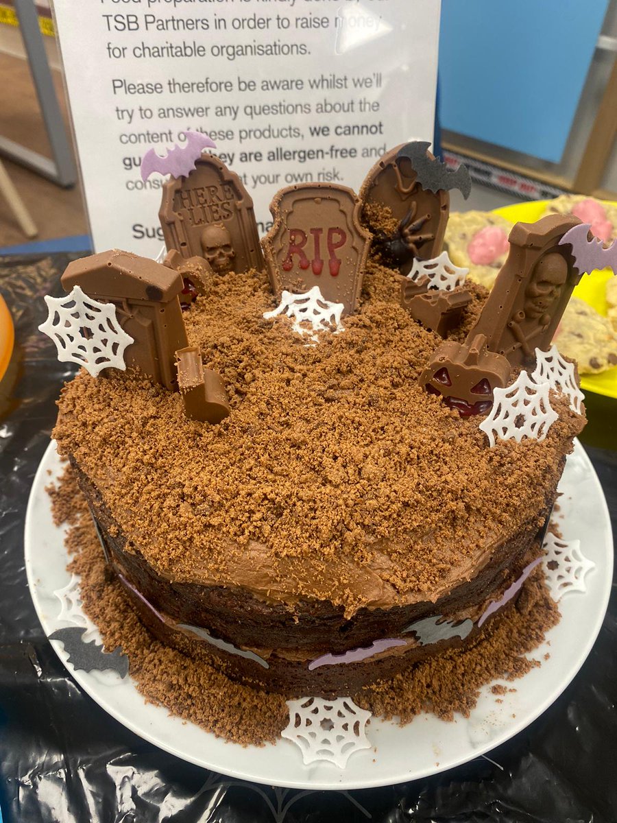 dancowen74's tweet photo. Bake Sale on Today @TSB @The_Parade @inswindon Come &amp; look to see what we have on offer. Raising money for the @ODSwindon #Charity @BazilSolomon @WiltsHour @DhcFry #BakeSale #tsbpride #lifemademore #Bakeit https://t.co/F32fJc7SIG