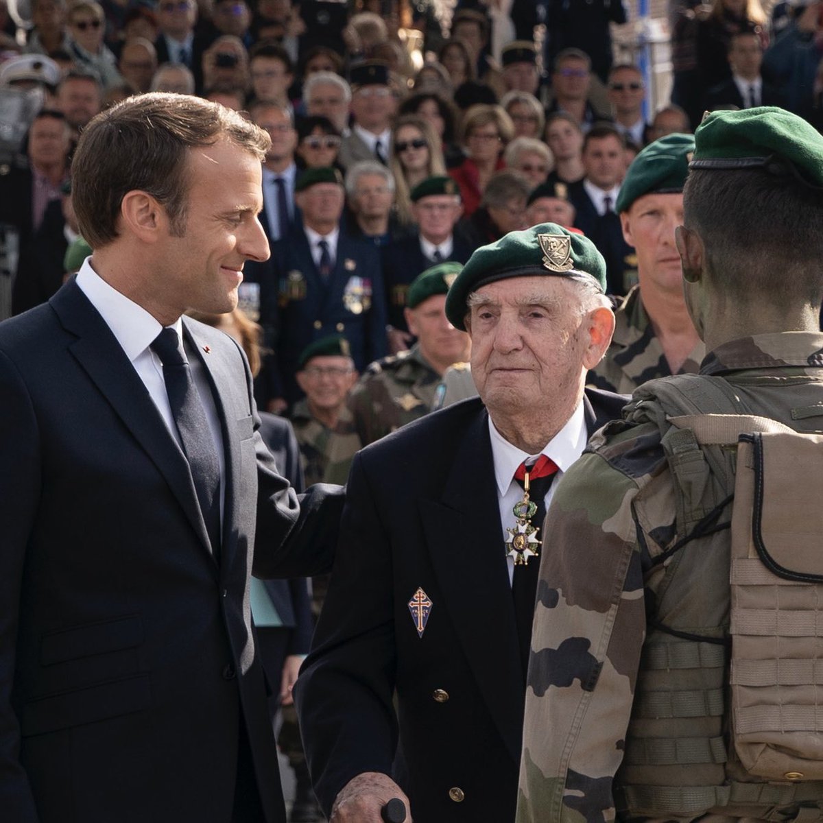 Léon Gautier est le dernier survivant français du Débarquement et dernier membre encore en vie du Commando Kieffer. Il fête aujourd’hui ses 100 ans. À ce héros de notre Nation : un très heureux anniversaire !