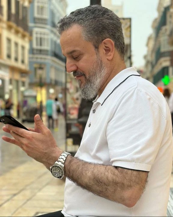 s_basim_k's tweet photo. .
انا التي مِتُ عليكَ دوماً..💔
دونَ أنْ أموتَ مِنكَ يوماً..

بحفظ الله وودائعه.. @BasimKarbalaei
. 

#باسم_الروح ❤👑
#باسم_الكربلائي https://t.co/jIeQoA1Wbw