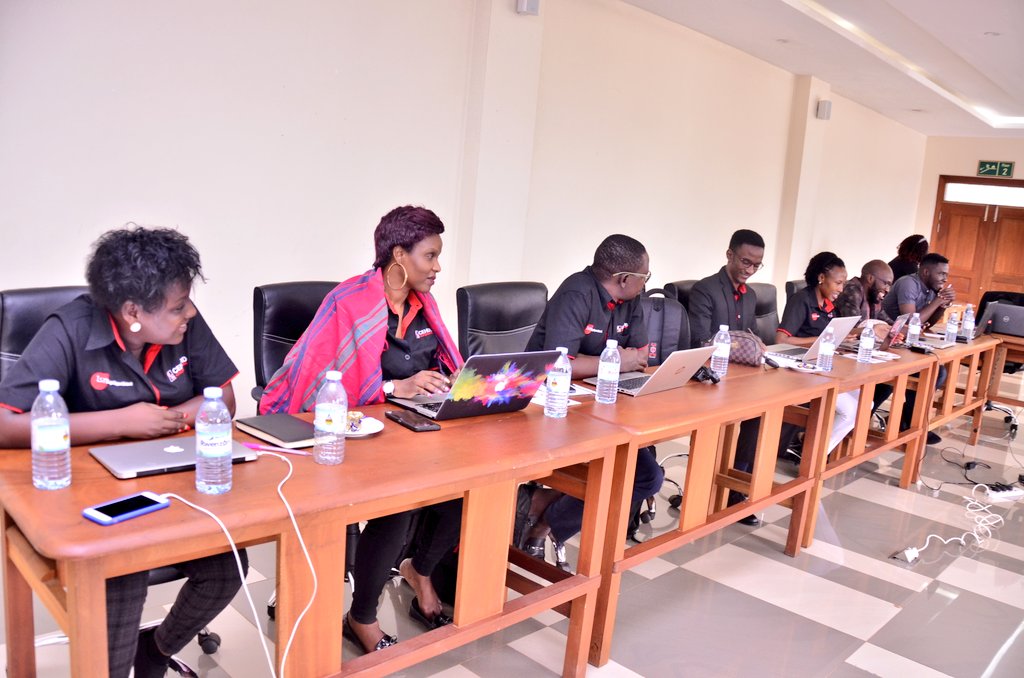 cehurduganda's tweet photo. 3/3

LSN ensures that health workers are protected and encouraged to work within the confines of the law as they advance sexual reproductive health services.

#LSNAtWork
#LSNRetreat https://t.co/va1MimNiCb