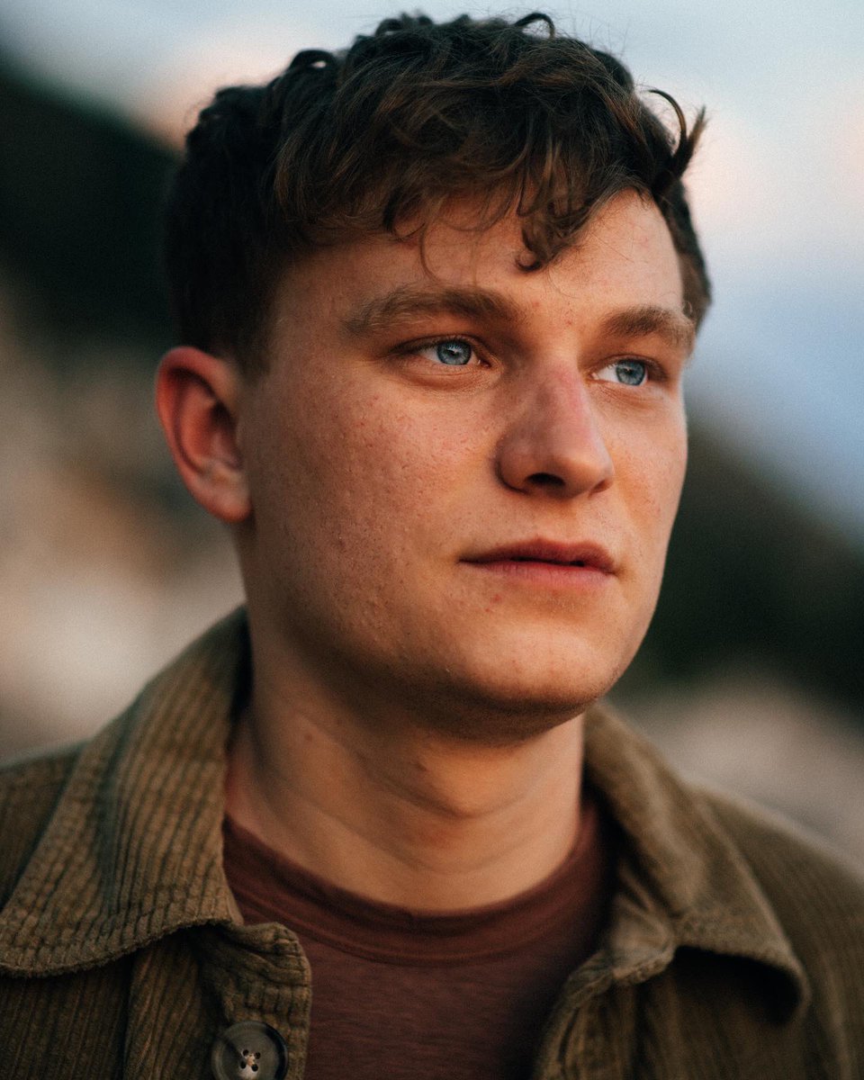 nilshoffmannils's tweet photo. 🌎A RADIANT SIGN WORLD TOUR 🌍

I‘m very excited to announce the ,A Radiant Sign‘ World Tour, where I‘m going to play in Europe, India, North America &amp; South America. This is my biggest tour to date and I can‘t wait to see you all at these shows 👇🏻 https://t.co/RQRScDUFL4