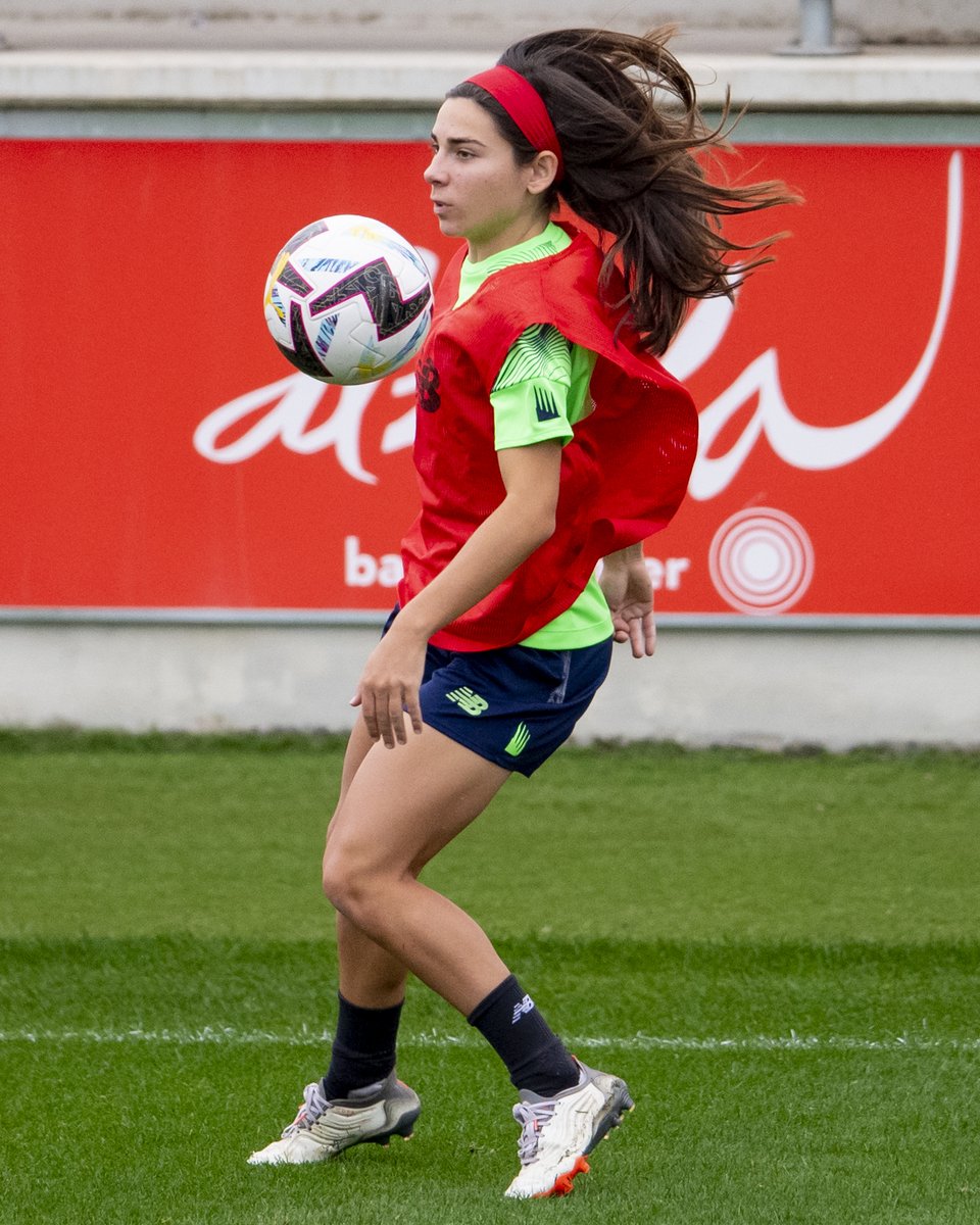 🦁 <a href="/ane_elexpuru/">Ane Elexpuru</a> 💫

#AthleticClubFem 🔴⚪️