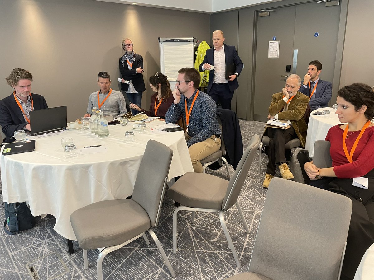 The Roundtable on Philanthropy &amp; Innovative Financing 4 Refugee Sponsorship &amp; Complementary Pathways has just kicked off in #Dublin

We’re co-hosting with <a href="/SHARENetwork3/">Share Network</a> &amp; Ireland, Germany, UK,USA, Belgium, Netherlands, France &amp; Italy represented

Follow for more updates