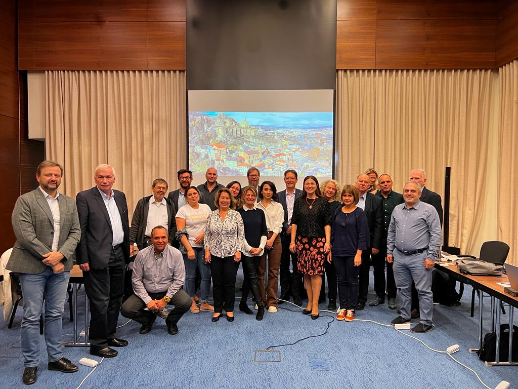 EaPConnect_News's tweet photo. Sustainability & foresight were discussed at #EaPConnect Project Team meeting in #Tbilisi 11-12Oct hosted by @G_R_E_N_A. ‘Roadmaps for innovation & sustainability need to be contextualised & reflect specific features of each NREN.' #IrinaMatthews
Read➡️https://t.co/V7eJZBbaTM https://t.co/BzfaqE5NoZ