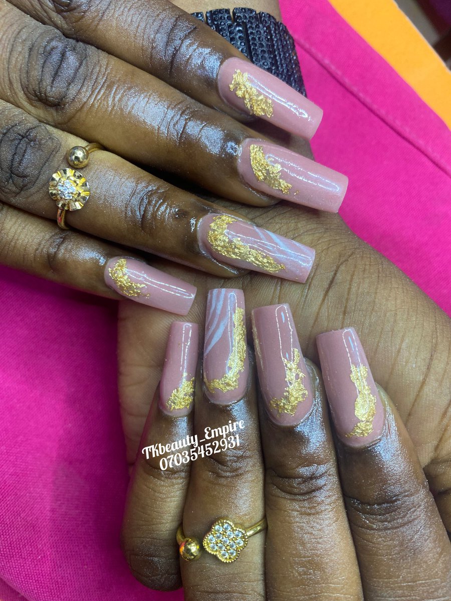 TKbeauty_Empire's tweet photo. ππThanks for coming ma'am π
Nails by truly us.. #Tkbeauty_Empire
Kindly book a session with us @InsideOsogbo @Tkcakes_n_sprs1
#inside_Osogbo #naillovers #nailinspo #nailart #osogboconnect https://t.co/xXXLLe1arf