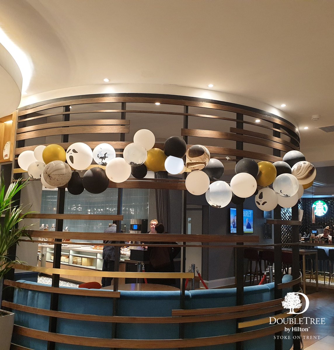 👻👻Its looks very spooky around here 👻👻

Why not keep the kids entertained by finding the spooky items around the hotel, write where you found them on the sheet provided and hand it to reception. There maybe a treat waiting for you. 

#dtstoke #stokeontrent #Halloween2022