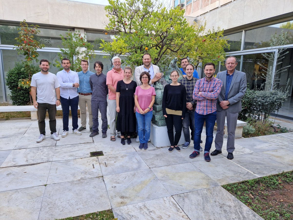 Wrap-up of our last General meeting.
The #project is coming to a close, so we met to finalise some things before submitting our reports.⏰🔍At the same time, we have already planned our #future interactions and collaborations.🌍🔗