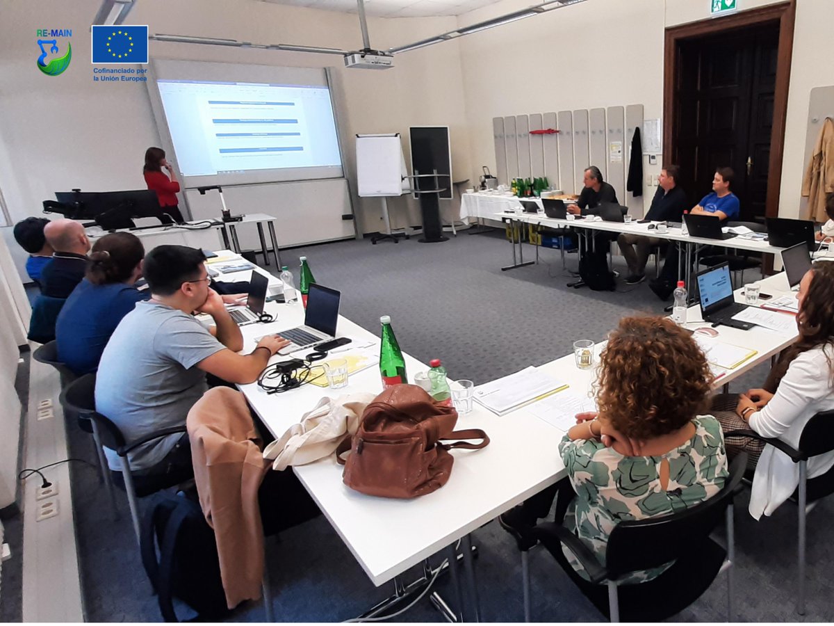 CMICE_Leganes's tweet photo. En el CRN de Leganés continuamos trabajando en el 𝗽𝗿𝗼𝘆𝗲𝗰𝘁𝗼 𝗥𝗘𝗠𝗔𝗜𝗡:
➡️ https://t.co/oiZGSmMek8
#RemainProject #ErasmusPlus #SomosCRN https://t.co/OOFQdw81n9