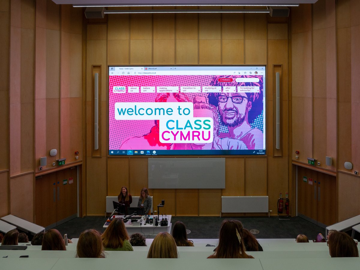 CASCADEresearch's tweet photo. What a fantastic launch to @CLASS_Cymru. This brand-new resource is helping care experienced people make the transition to university.

Congratulations to @HBayfield &amp; Lena @StudentlifeCU for a great launch.

check out the new website below ⬇️⬇️⬇️
https://t.co/5rwiNhHQiB https://t.co/cc2WdOWlXb