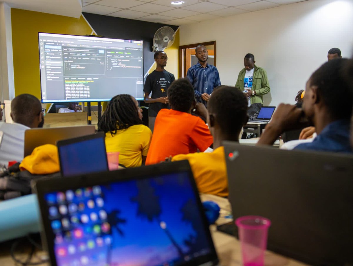 RizwanHamisi's tweet image. It was a great pleasure to try and make the daraja API implimentation simple. We hacked it💯💯💯 #onlydevske
#paymentintergration
#hacktoberfest