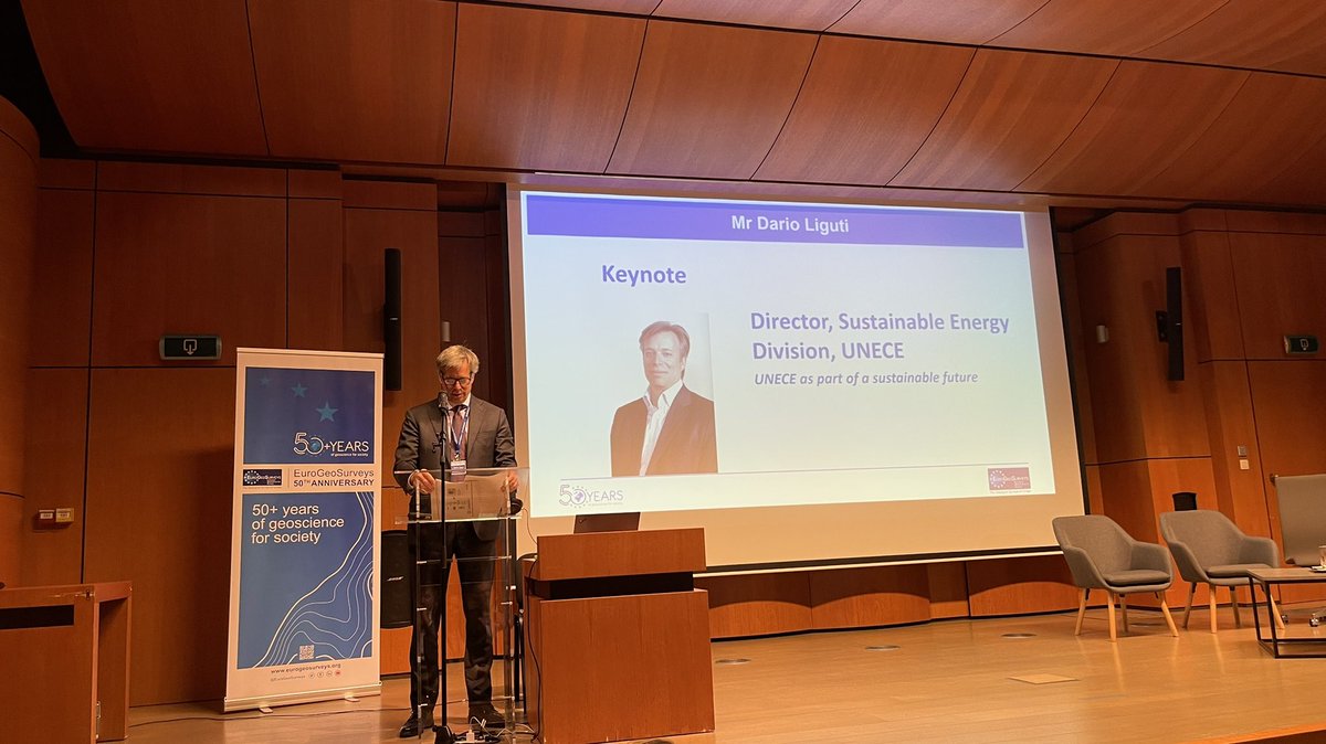 Dario Liguti, Director of #sustainable #energy at <a href="/UNECE/">UNECE</a> - keynote speaker at <a href="/EuroGeoSurveys/">EuroGeoSurveys</a> 50th Anniversary celebration. Promoting pan-European #economic #integration- 56 member states in Europe, N America and Asia