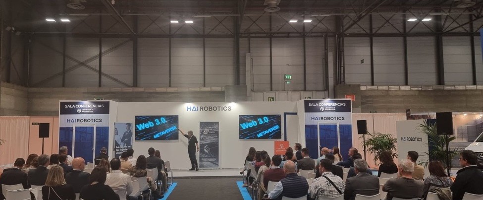 LogisticsSpain's tweet image. Ignacio Chaparro de Fujitsu nos habla sobre el Process Mining -  Gemelo digital de operaciones desde los datos 
¿Te lo vas a perder?

🕛 12:00h
📍 Sala Supply Chain Hai Robotics

#logisticsautomationmadrid2022 #logisticsautomationmadrid