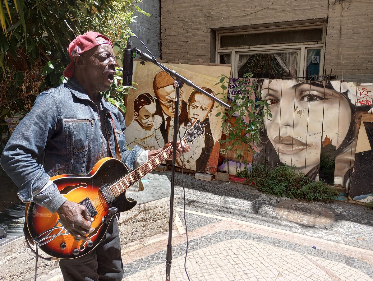 sfseocompany's tweet photo. @JAY_Z_Daily David McRae performing song (Tangled) today at the tenderloin forest in Down town  San Francisco,CA https://t.co/5535B0FruB please share video to friends https://t.co/3Gq3xAQ8nv