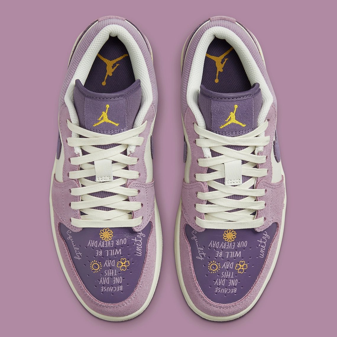 Sneakerologue's tweet photo. Images officielles de la Air Jordan 1 Low “Unity” !

📸 @SneakerNews https://t.co/u4jv2TT9yy