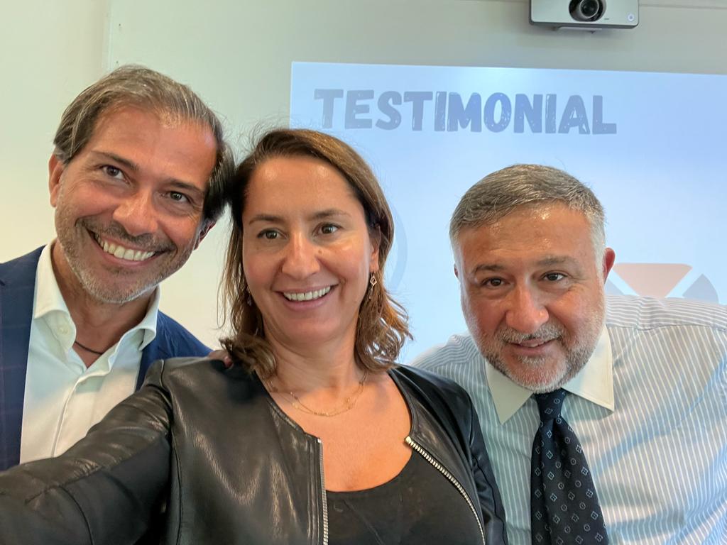 Formazione, confronto, crescita, divertimento. Tutto questo è Business Campus! La prima settimana è quasi terminata e non poteva mancare un Testimonial come Massimiliano Maini, AD di Sixt Italia, che ha coinvolto i ragazzi con aneddoti della sua carriera! #FormarsiPerNonFermarsi