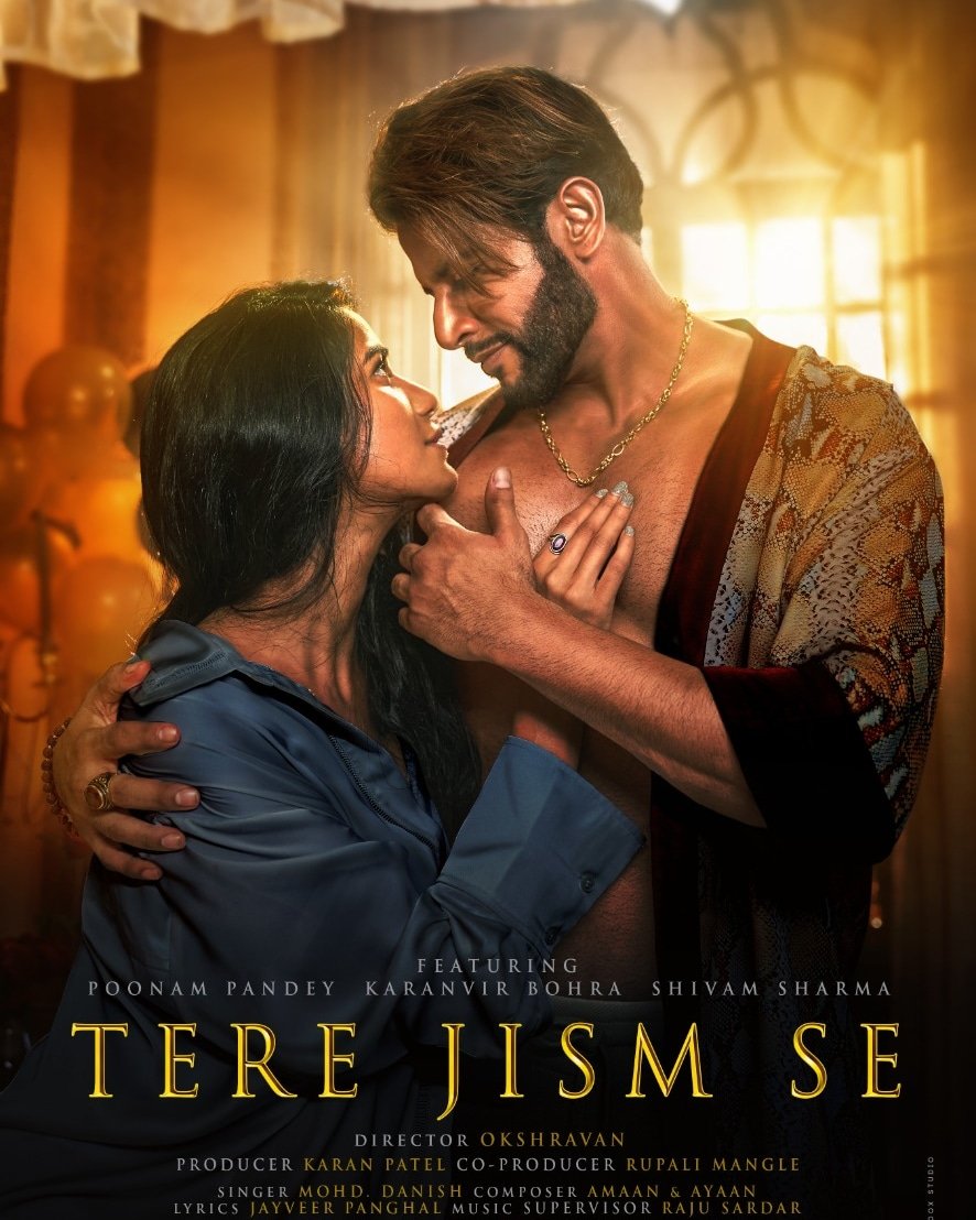 First look of our Music video #terejismse @iPoonampandey @shivamsharmaop