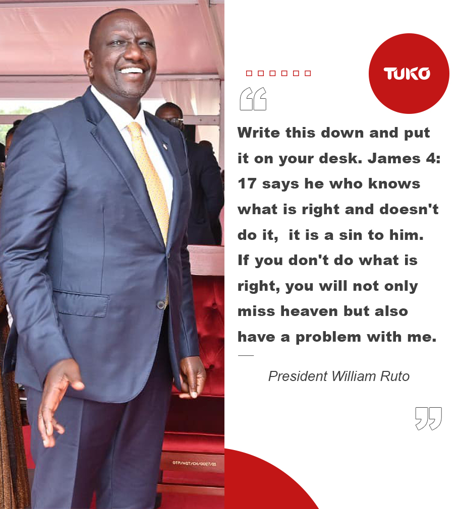 Tuko_co_ke's tweet photo. President William Ruto's stern message to newly sworn-in cabinet secretaries: "Do the right thing or you will have a problem with me."
#tukonews #Kenya #CabinetSecretaries #StateHouse https://t.co/5nTRbbM1nO
