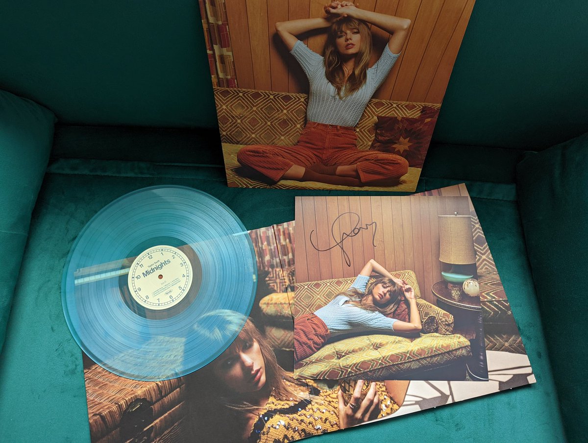 July07_'s tweet image. It's heeeeere!! I got a tired heart!!!