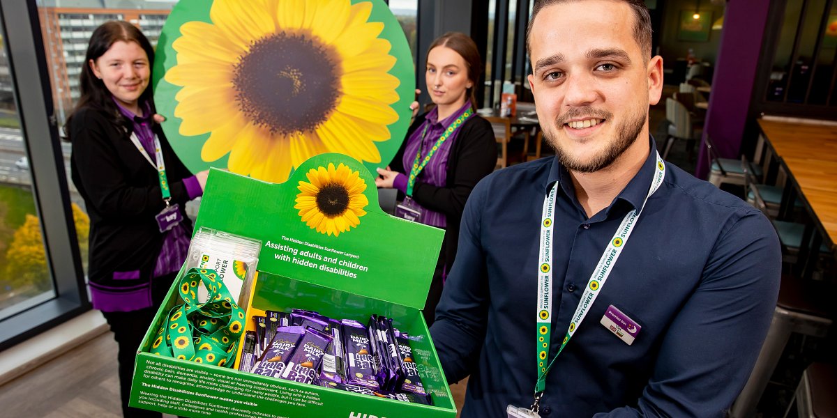 To mark this year’s @PurpleTuesNov, the movement striving to improve customer experience for disabled people and their families, @WhitbreadPLC is committing to the Hidden Disabilities Sunflower - pubandbar.com/story.php?s=20…