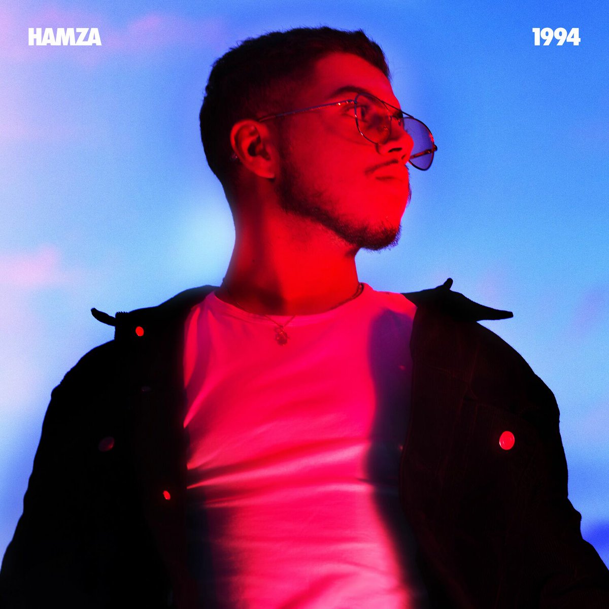 Mucho mucho love pour 1994, la mixtape d' @HamzaSauceGod sortie il y a 5 ans déjà. Quel titre t'a le plus marqué dans ce projet du new Michael Jackson ? ▶️ DeezerFR.lnk.to/1994_5