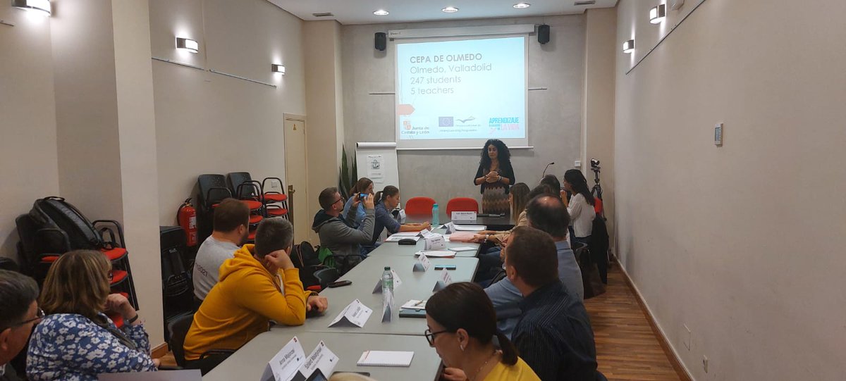 CeaOlmedo's tweet photo. Today @Observal_es has given us the opportunity to participate in an international #ErasmusPlus meeting as stakeholders. How do we use ICTs in our @CeaOlmedo with our adult students ? 🖱💻📱👵🧓#mapproject @sepiegob @EPALE_ES @CFPIdiomas @cfievalladolid @WAATproject https://t.co/26tGnIGi3R