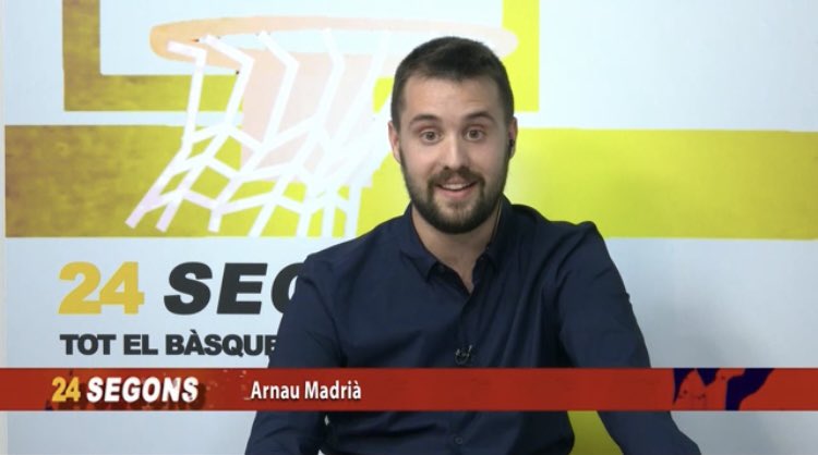 Arnau_Madria9's tweet photo. 📺Cada dimarts a les 21h a @tvgirona podreu seguir l’actualitat del bàsquet gironí a #24segons. Aquesta setmana amb Marc Tresserras
⏬Us deixo un fil amb petits fragments del que anirem fent (i no us emprenyo més).⏬ https://t.co/7W2kNOLxB7