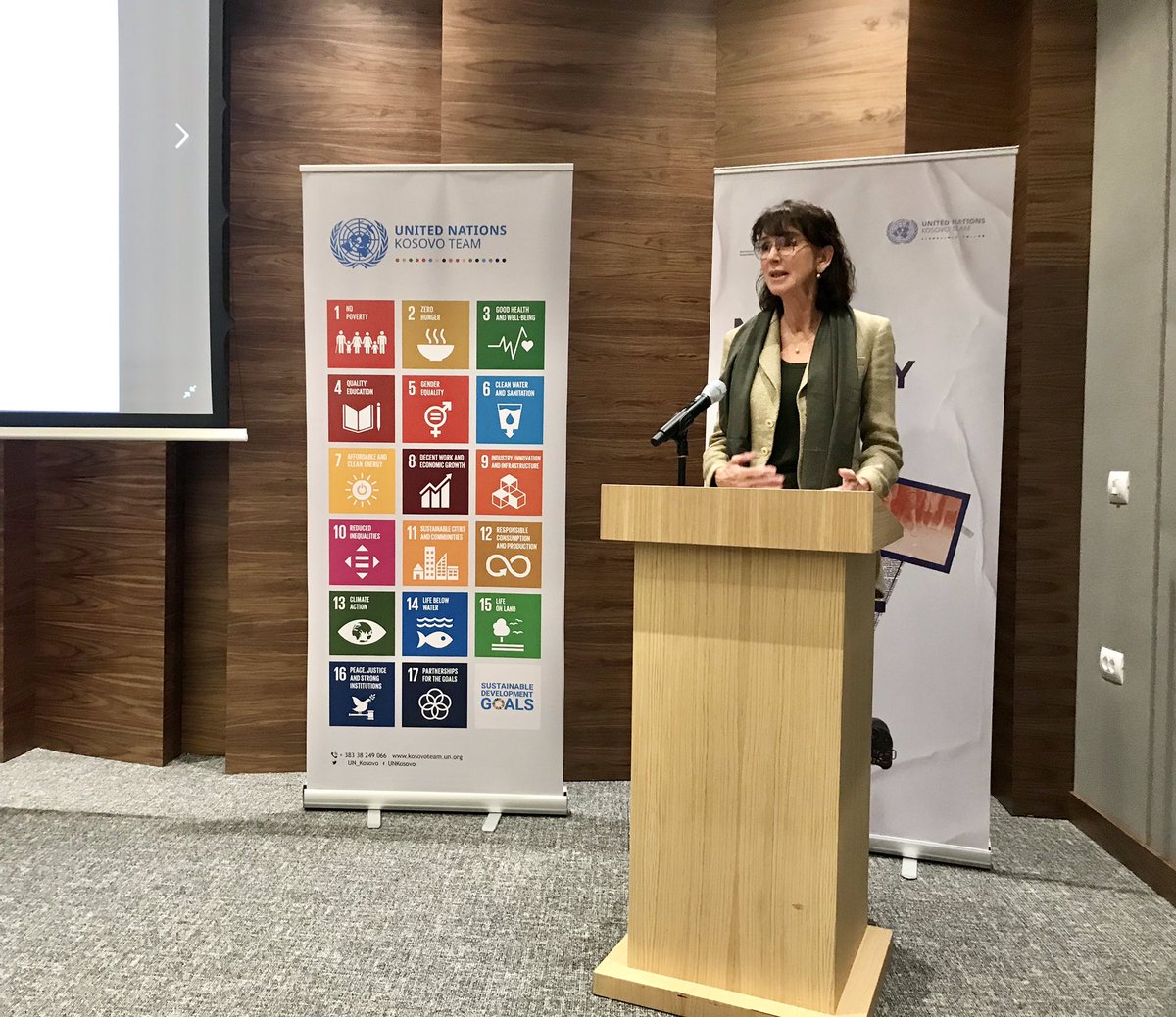 unwomenkosovo's tweet photo. Happening Now: “The role of media in promoting gender equality”panel organized by @AGK_AJK with support of @UN_Kosovo. @NushiVlora underlines the role of the media as allies, with @AGK_AJK as a longstanding &amp; crucial partner in our mission for #GenderEquality &amp; #WomenEmpowerment. https://t.co/ifbzn6FhMi