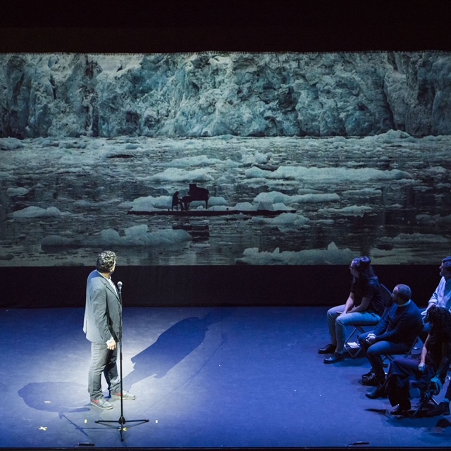 Aquest diumenge 30 d'Octubre <a href="/diariovivo_/">Diario Vivo</a> presenta el seu espectacle a la ciutat de Lleida a la <a href="/salaLaMercantil/">Sala Mercantil Balaguer</a>. Comptarem amb la participació del periodista <a href="/PereJoanAlvarez/">Pere Joan Álvarez</a>. Teniu tota la informació en aquest enllaç: bit.ly/3zmP0Ep #storytelling #CPCLleida