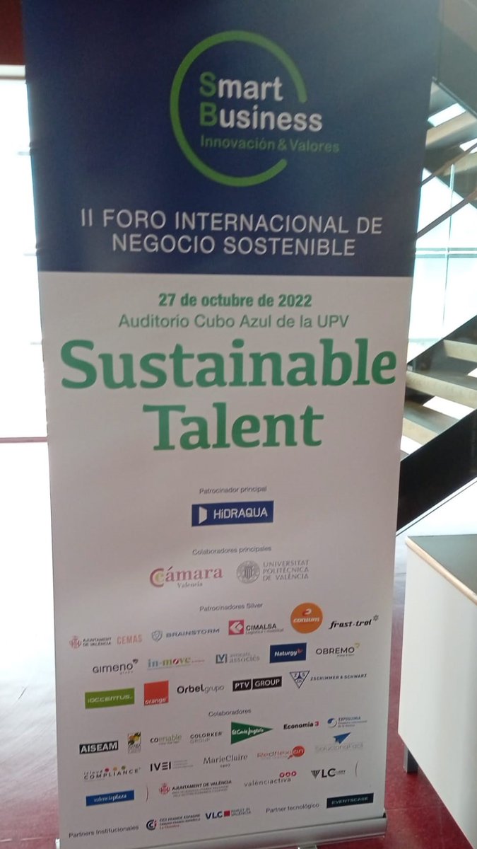 Railgrup's tweet image. Valencia, a punto de empezar!
IN-MOVE by Railgrup es patrocinador del II Foro Internacional de Negocio Sostenible, junto con @cimalsacat y @PTVGroup y participamos en la Mesa Redonda &quot;#Innovacióntecnológica y #logísticamultimodal para impulsar cadenas de suministros sostenibles&quot;
