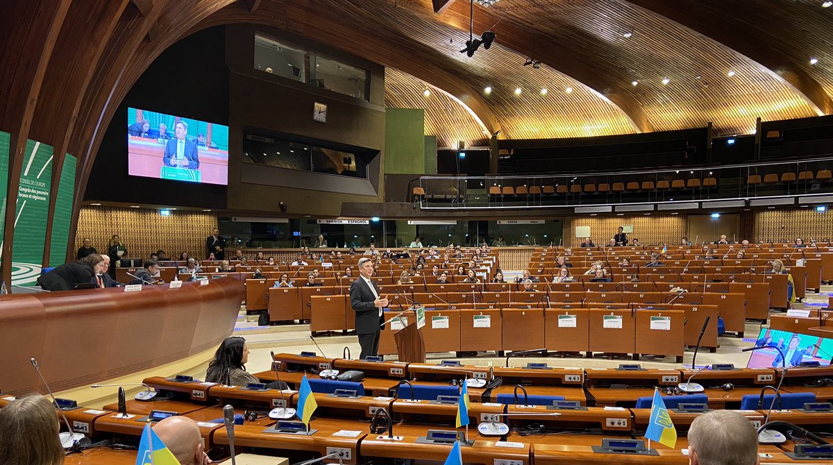 AWoergetter's tweet photo. Moment d'émotion également pour 🇦🇹: le Secrétaire Général du @COECongress @kiefercongress prononce son discours d'adieu devant le plénum. #CoE #Europarat #KGRE https://t.co/XJjLZ4YSiM