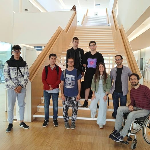 bprahola's tweet photo. Fa uns dies, un grup de @FundacioTresc va venir a conèixer la #BiblioRahola. Els va agradar molt el projecte de videojocs #InsertCoinRahola, la plataforma #efilm per veure pel·lícules i la secció de còmics manga. Moltes gràcies per la visita i fins ben aviat! ☺ #BibliotequesCat https://t.co/kjIx3BHNHp