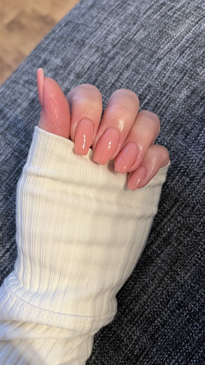 #Nails #nailart #nailinspo #naildesign #neonail