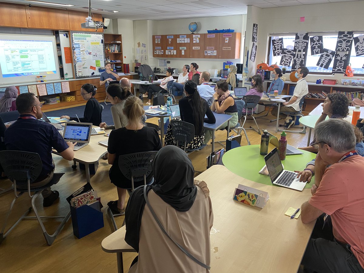 G5 Migration Simulation: Adults preparing a student opportunity to experience migration from different perspectives. Some Ss spent time looking for shelter,many were hot,cramped and thirsty,some had hot chocolate with the deputy!
#sasedu
<a href="/SAmericanSchool/">Singapore American School</a>
@TeachRemix 
<a href="/GabeHaydu/">Mr. Haydu 😎</a>