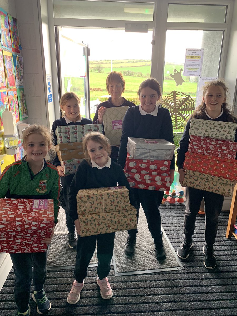 Christmas Shoeboxes sent off on their way for delivery! Many thanks to the students and parents for preparing such generous gifts. <a href="/TeamHopeIreland/">Team Hope Ireland</a>