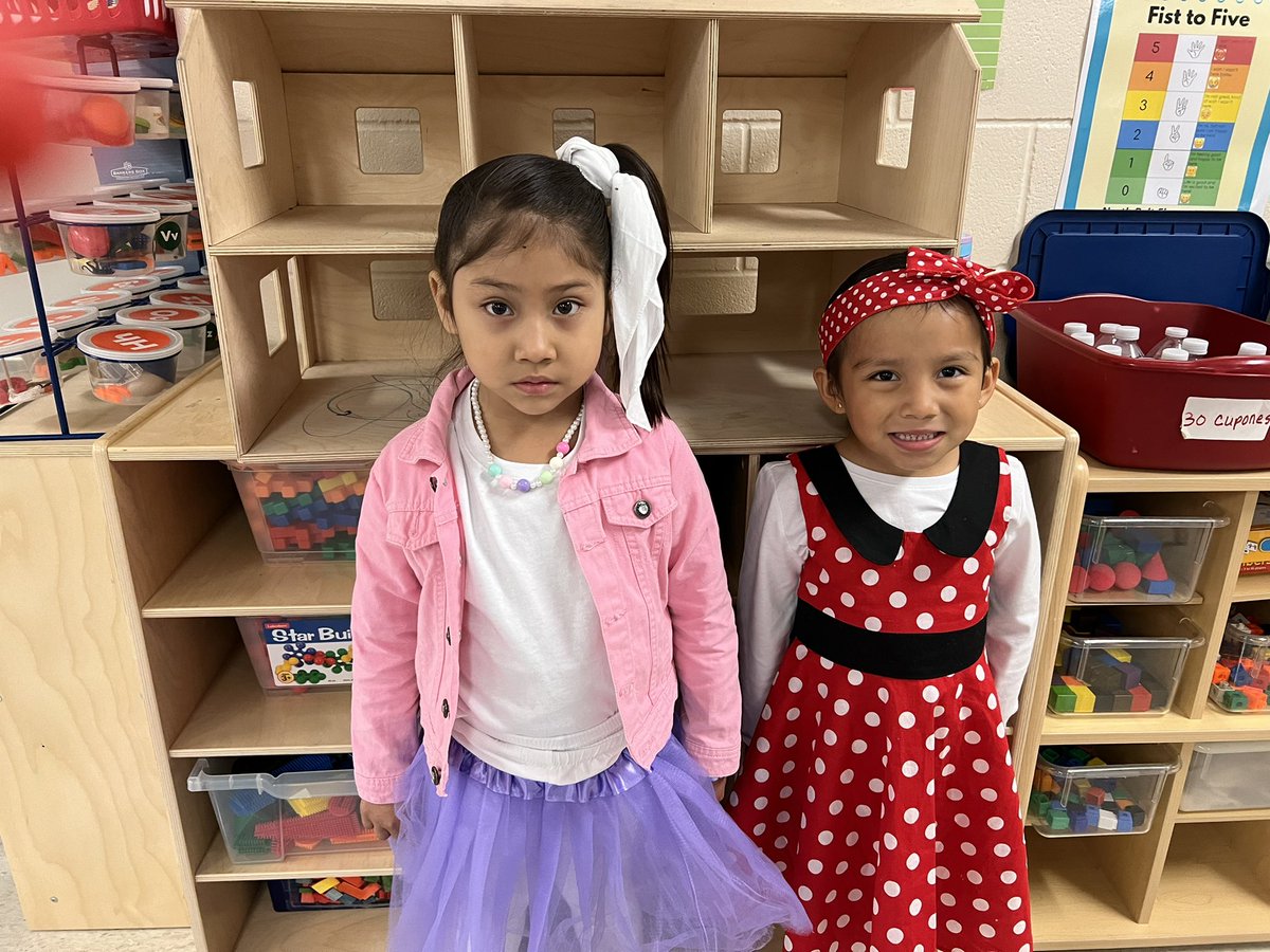 Being drug free is nifty! Dress like the fifties! <a href="/LJenkins_NBE/">Lourdes Jenkins</a> <a href="/HumbleISD_NBE/">North Bend Elementary</a> <a href="/HumbleISD_PREK/">HumbleISD ECE</a>