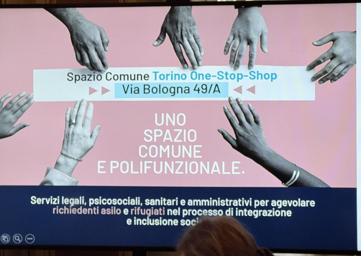 Oggi ho visitato lo spazio del Comune di Torino dove rifugiati e richiedenti asilo trovano un facile accesso ai servizi che ne promuovono una positiva integrazione sul territorio. Un esempio di come la collaborazione fra istituzioni, unhcr e società civile può fare la differenza!