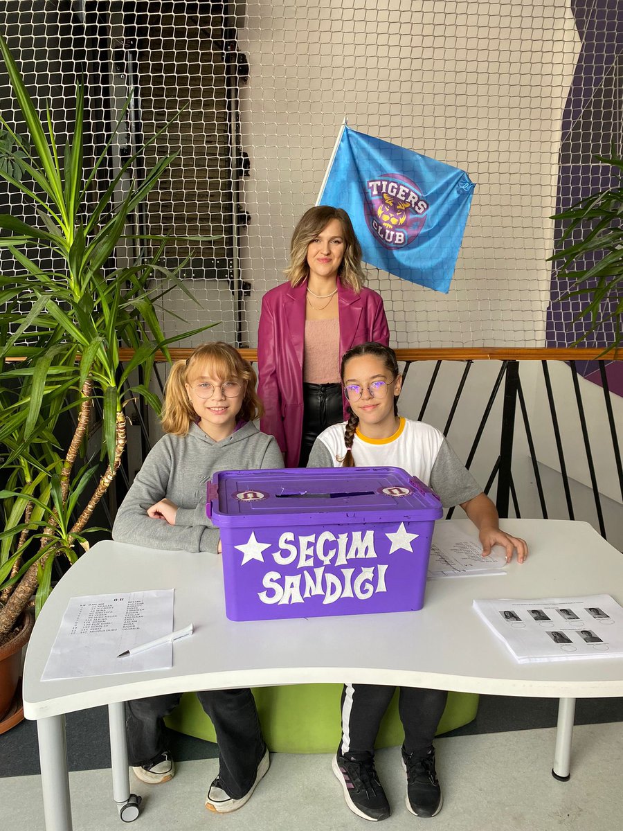 Tüm heyecanıyla Tigers Club seçimlerimiz devam ediyor. 55 ildeki adaylarımıza başarılar diliyorum.. <a href="/nilcicek/">Nil Çiçek</a> <a href="/ardaergez/">Arda ERGEZ</a> <a href="/adilkurt9/">Adil Kurt</a>