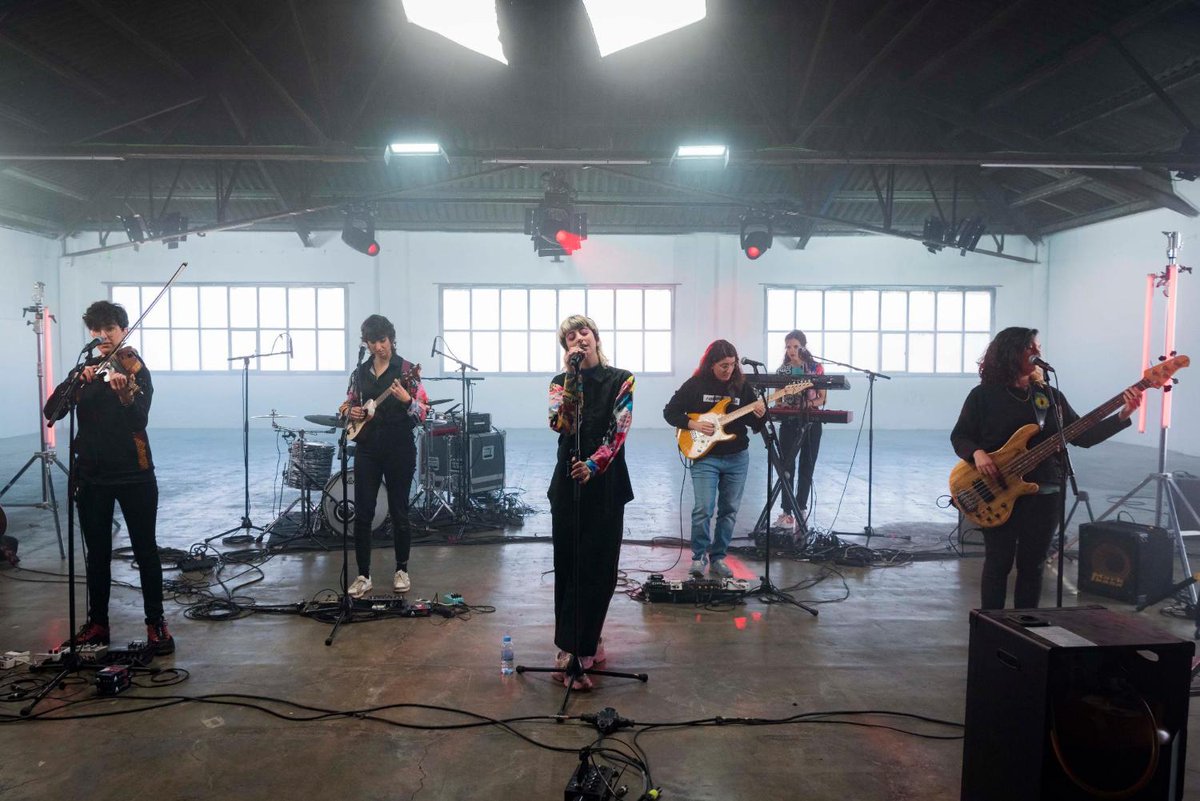 RTVE Catalunya (@rtvecatalunya) on Twitter photo ⚡ <a href="/efectecollins/">Efecte Collins</a> a la 20a edició de <a href="/InEditFestival/">In-Edit Festival</a> a Barcelona
🎼 El programa de música de #RTVECatalunya hi participarà amb un recopilatori dels millors moments i actuacions inèdites
👉Passi gratuït: 31/10, amb presentació de @Gonzo_Bello <a href="/ConsolSaenz/">Consol Saenz</a>
es.in-edit.org/docs/especial-… ⚡ <a href="/efectecollins/">Efecte Collins</a> a la 20a edició de <a href="/InEditFestival/">In-Edit Festival</a> a Barcelona
🎼 El programa de música de #RTVECatalunya hi participarà amb un recopilatori dels millors moments i actuacions inèdites
👉Passi gratuït: 31/10, amb presentació de @Gonzo_Bello <a href="/ConsolSaenz/">Consol Saenz</a>
es.in-edit.org/docs/especial-…