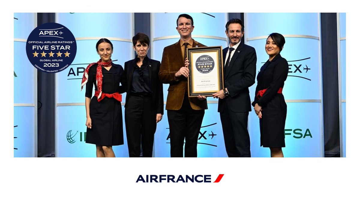 #AirFrance a été certifiée pour la première fois "compagnie 5⭐️" au classement officiel 2023 APEX des compagnies aériennes. 
Une distinction qui vient notamment saluer l'excellence de son service à bord. bit.ly/3DDpQ6Q
#APEXIFSAAwards