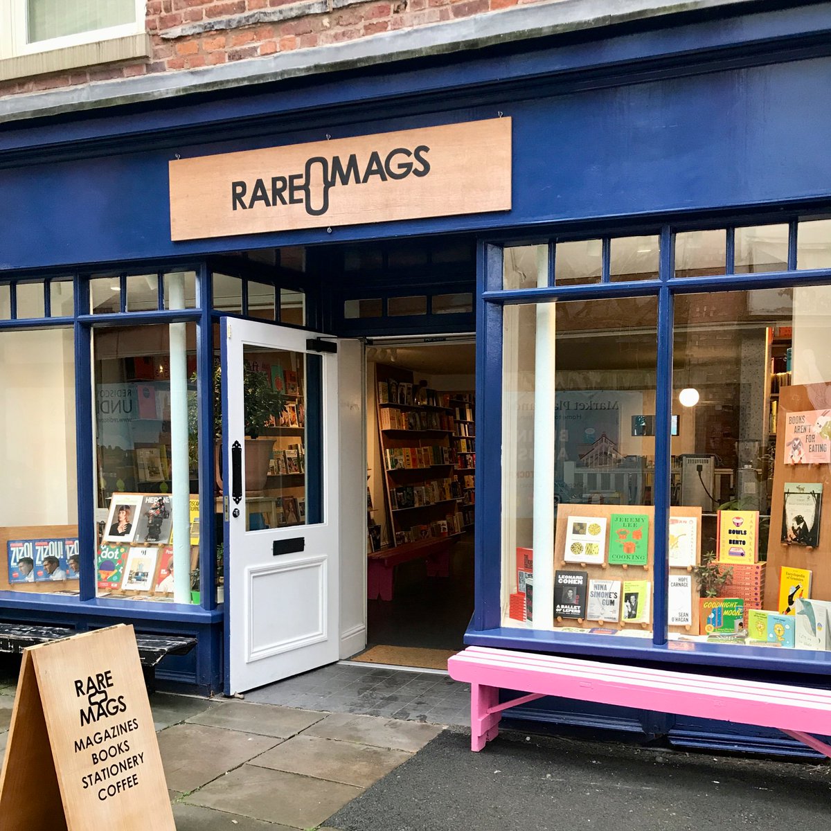 rare_mags's tweet photo. Oh yeah, we’re open.
.
#stockport #magazineshop https://t.co/bVYvT4hF4l