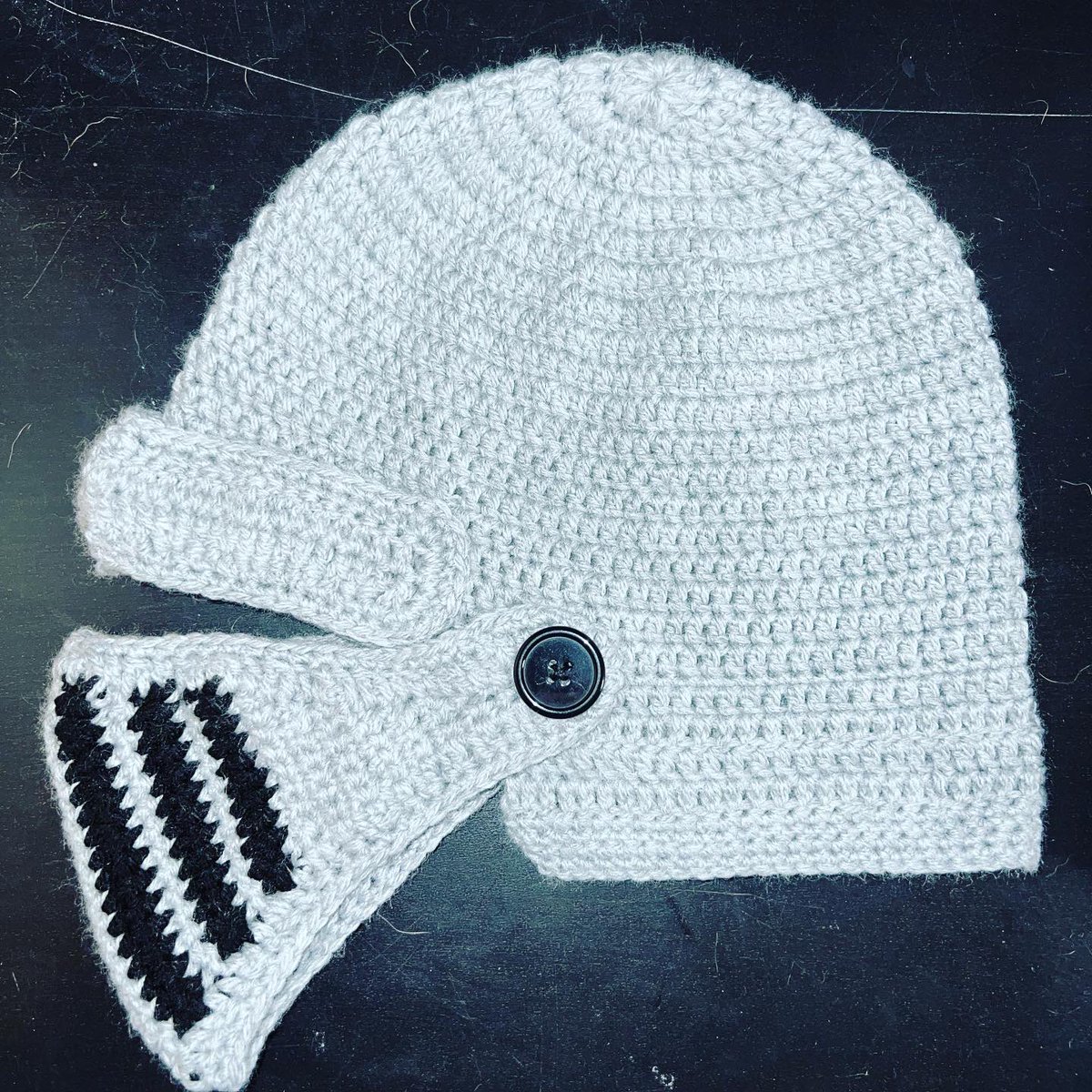 DanceAndDogs's tweet photo. “I put my armor on, show you how strong how I am”

JK. My 3rd year helping with White Coat Company- 
MS1: Set/props/stage management
MS3: video editing
MS4: a helmet for Shrek

#medschoolcrochet #celestialcreations #whitecoatcompany #celestialmedcreations 
#WhiteCoatCompany https://t.co/Oy8gXLrdZv