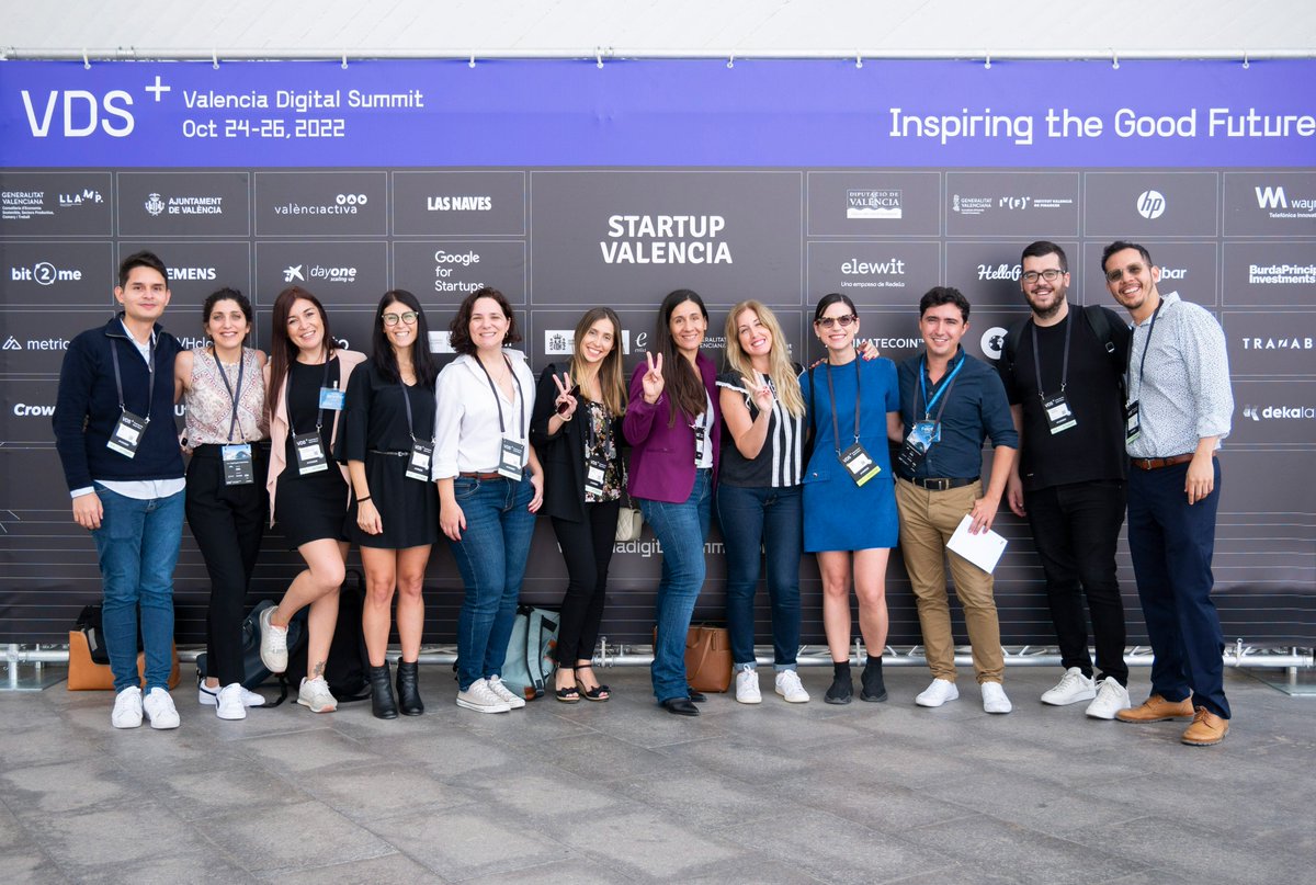 flowww_es's tweet photo. Parte del equipo de flowww estuvo presente en el @VDS_event acompañando a nuestra CEO & Co-founder Natalia Villora, en la presentación de @flowww_es. Enhorabuena @Startup_VLC por convocar a los líderes de las empresas y startups con proyección internacional.
#VDS2022 #flowww https://t.co/b3rycz3wL8