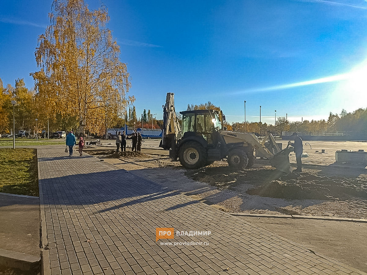 Прокуратура недовольна затягиванием сроков реконструкции парка «Добросельский». Работы очередного этапа должны были закончить еще к 1 сентября, но этого до сих пор не произошло.

provladimir.ru/2022/10/27/vo-…