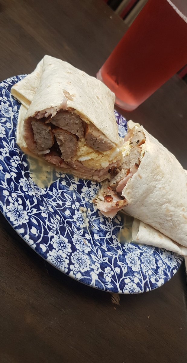 ToriesFuckOff's tweet photo. Shoutout to the staff at the wagonworks for being willing to build this atrocity 
@jdwtweetsuk give them all a raise, this was incredible https://t.co/IRgB9i3FMU