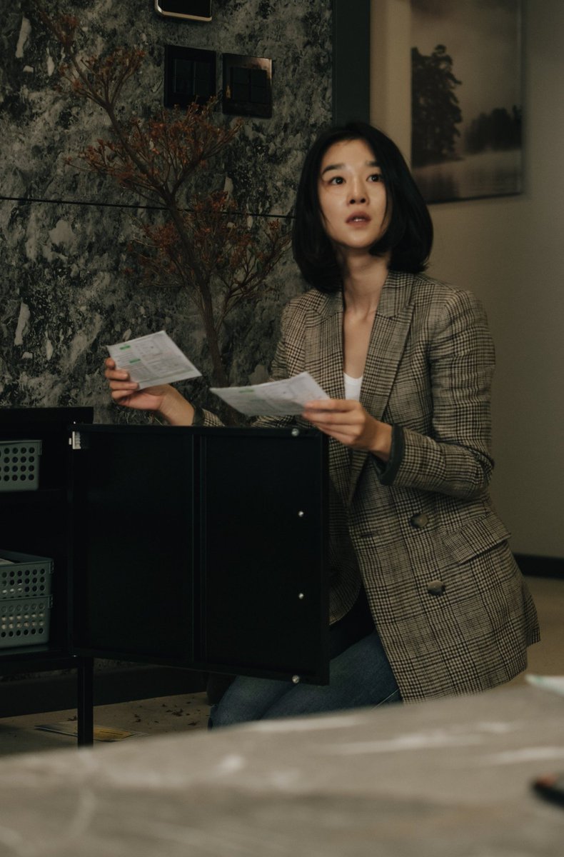 of_participant's tweet photo. "Blown away by Seo YeaJi's natural charm and acting ability, that's different from (her role) in IOTNBO" ✨
#君だけが知らない #Recalled #TomorrowsMemory releasing in Japan: TOMORROW🤩
Go watch it, Japanese moviegoers! 💯🎥🎞️
#SeoYeaJi
#ソ・イェジ
#서예지 https://t.co/dtRal14IMS