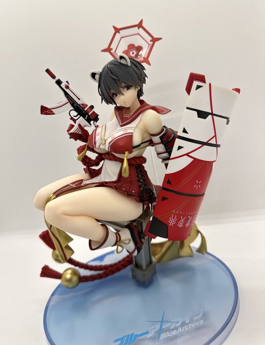 春日ツバキのフィギュア。
重量感あっていい出来ですね
ほんと良いキャラデザだと思う。まさしく透き通るような世界観ですな… 