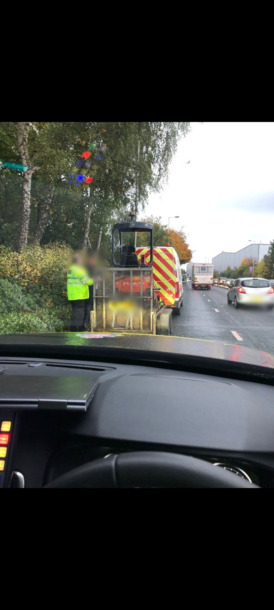 gmptraffic's tweet photo. Albion Way, Salford #OpVortex. No trailer VRM, No Secondary Coupling, Load not fully secured, no lights on trailer. Fixed penalties issued #CVU https://t.co/vFdK7vc1v0